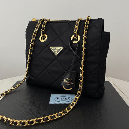Nylon Re-Edition Chain Tote Bag - Level 5