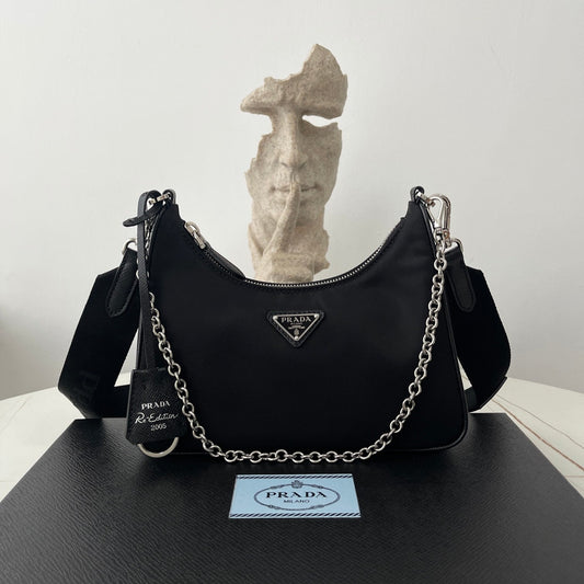 Black Nylon Re-Edition Bag - Level 5