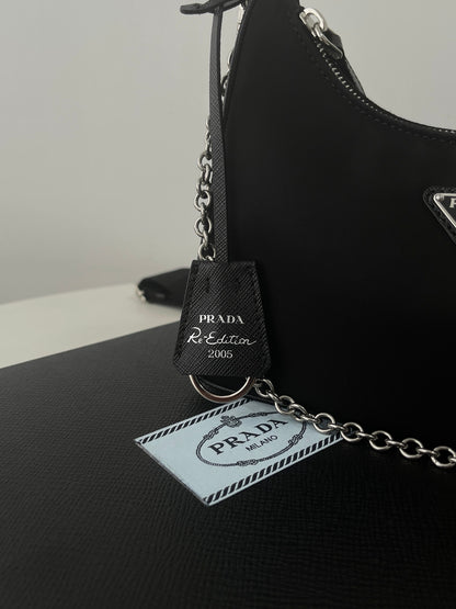 Black Nylon Re-Edition Bag - Level 5