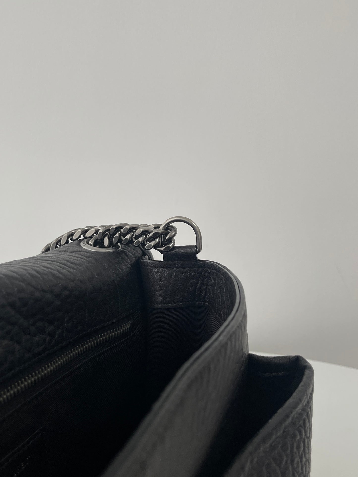 Black Leather Niki Shoulder Bag - Level 5