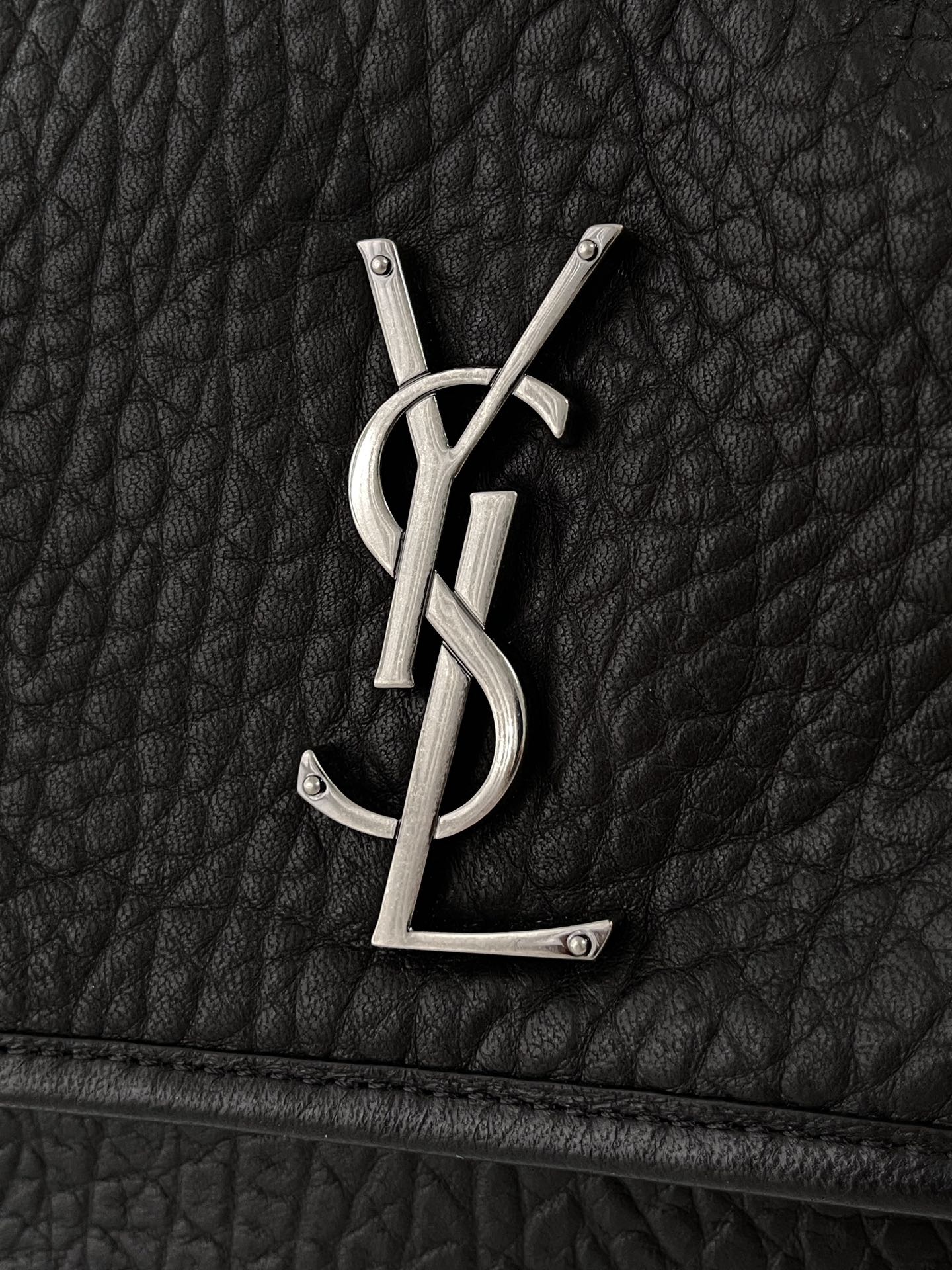 Black Leather Niki Shoulder Bag - Level 5