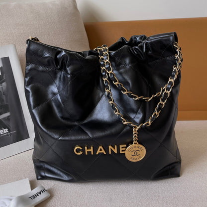 22 Bag Small Gold & Black Lambskin Leather - Level 5