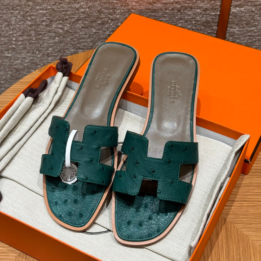 Malachite Green Ostrich Oran Sandals - Level X