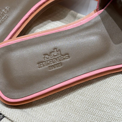 Light Pink Ostrich Oran Sandals - Level X