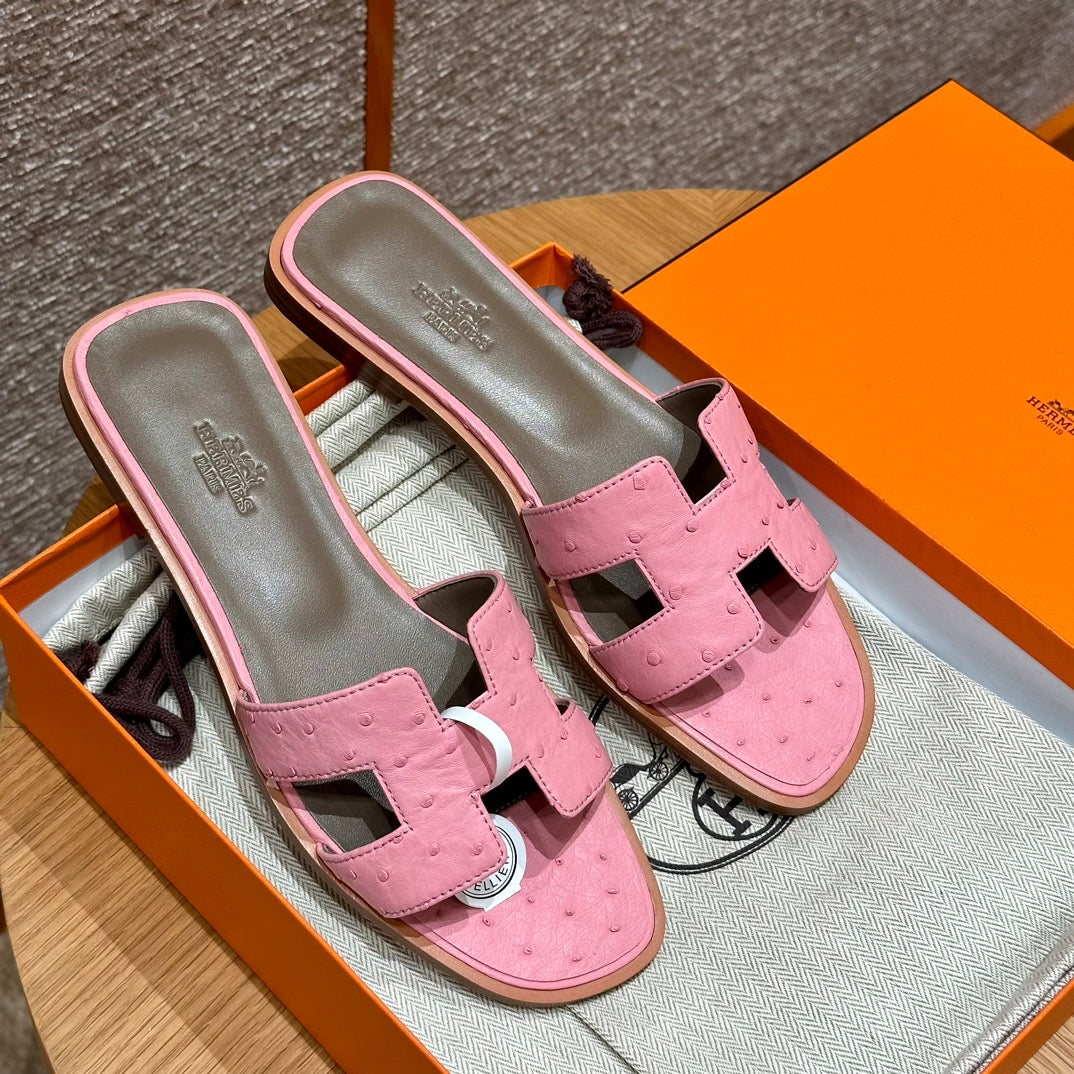 Light Pink Ostrich Oran Sandals - Level X
