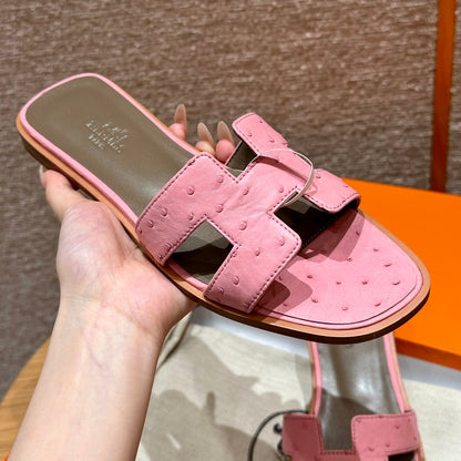 Light Pink Ostrich Oran Sandals - Level X