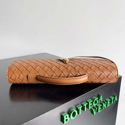 Andiamo Clutch Brown Leather BTV - Level 5