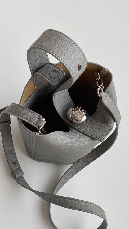 Mini Pebble Bucket Bag Grey Leather - Level 5 *Low Stock*