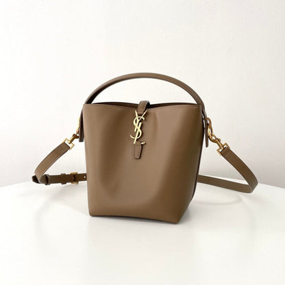 Brown Leather Small Le 37 Bucket Bag YLS - Level 5