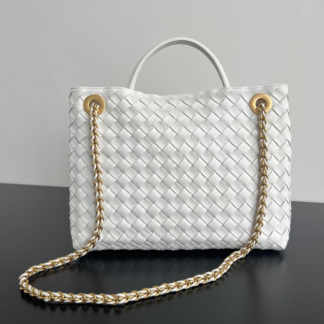 Medium Andiamo Chain Tote White Woven Leather BTV - Level 5