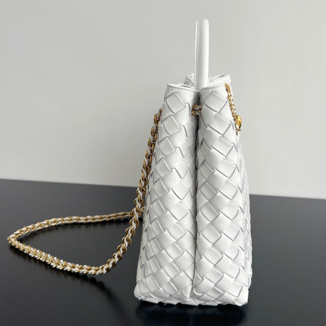 Medium Andiamo Chain Tote White Woven Leather BTV - Level 5