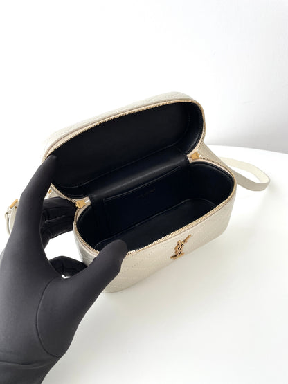 Gaby Vanity Bag Blanc Vintage Leather - Level 5