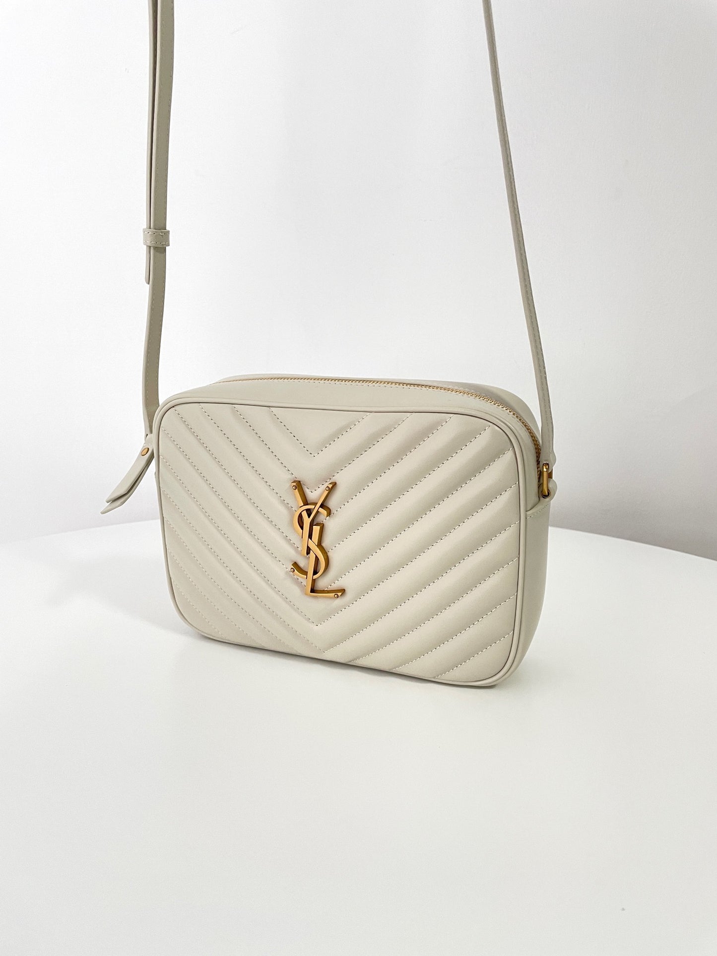 Crema Soft Leather Lou Camera Bag - Level 5