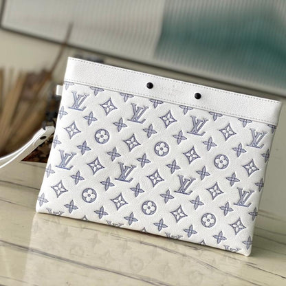 Pochette To-Go Men's White & Navy Blue Leather - Level 4