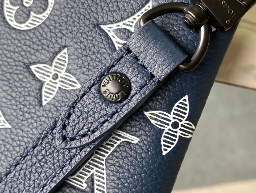 Pochette To-Go Men's Navy Blue & White Leather - Level 4