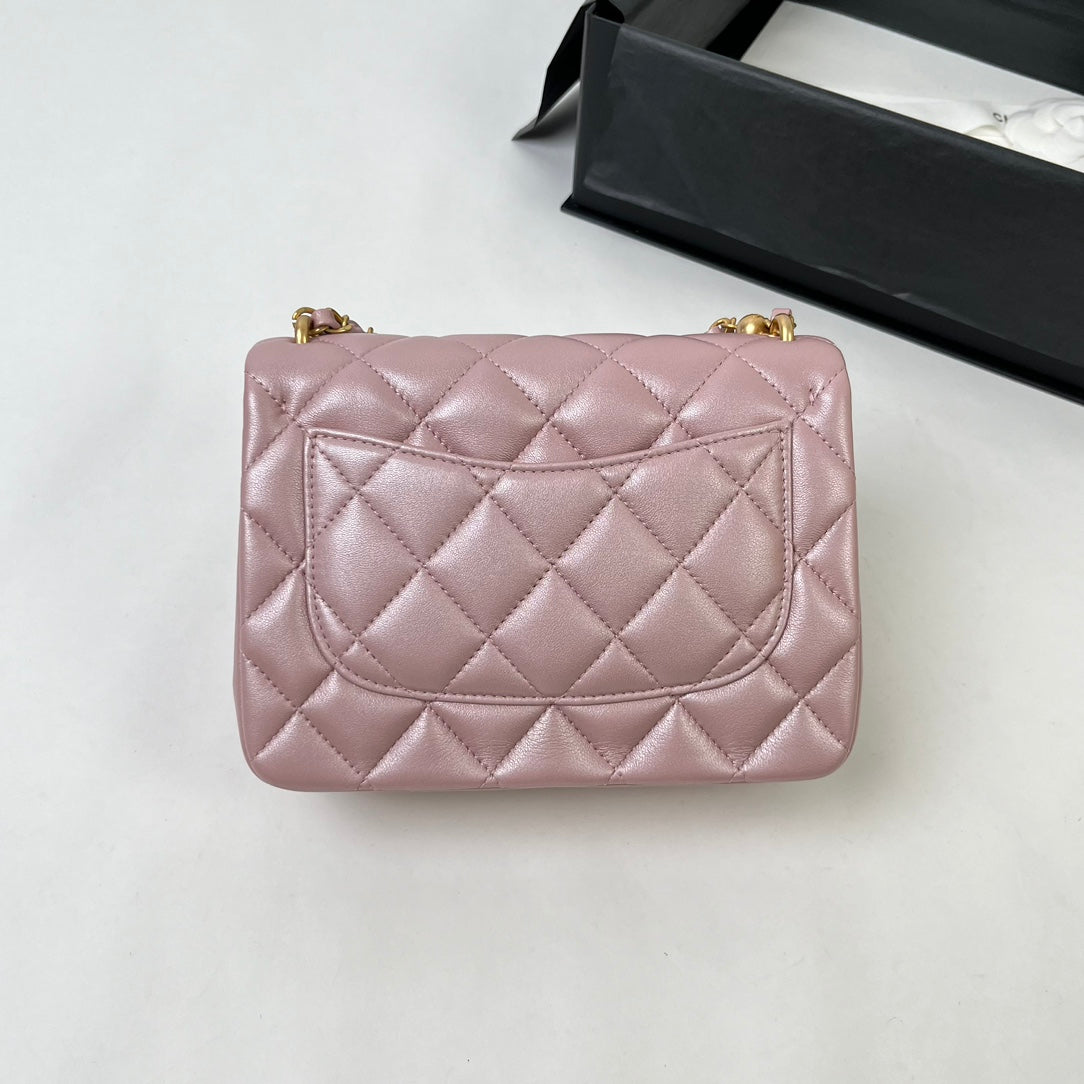 Pearl Quilted Lambskin Mini Flap Bag CNL - Level X