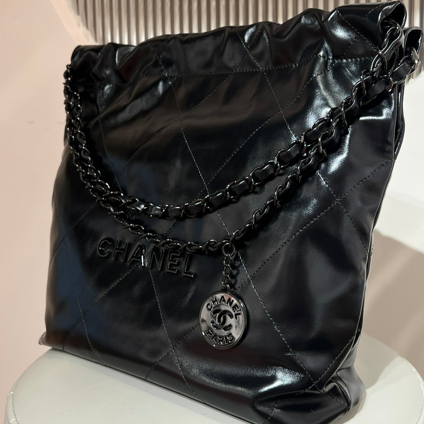 22 Bag Small Black & Black Lambskin Leather - Level X