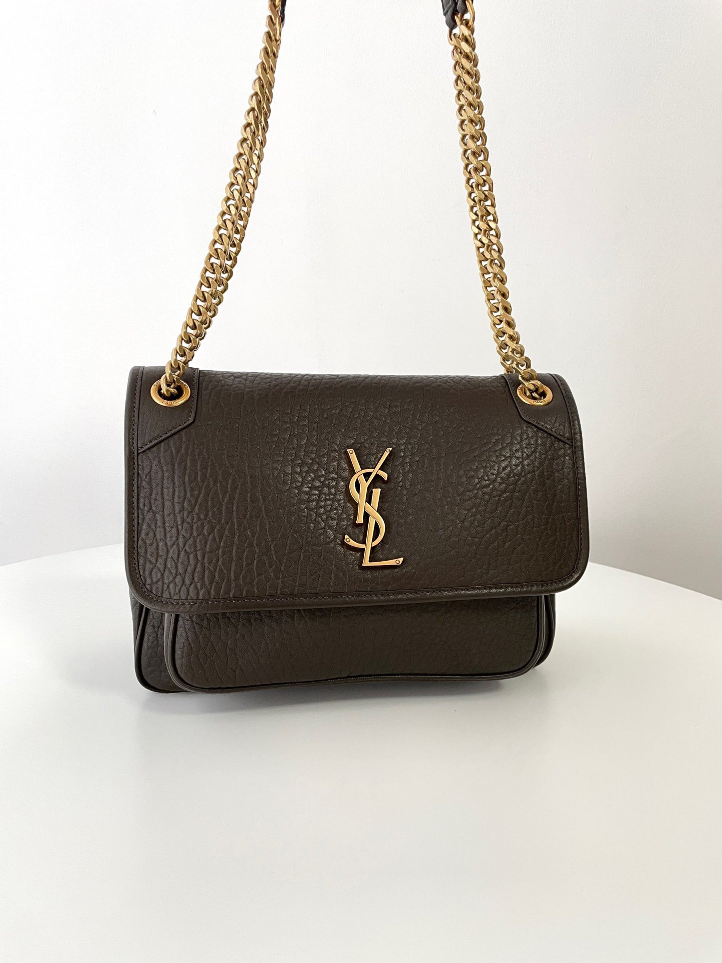 Light Musk Leather Niki Shoulder Bag - Level 5
