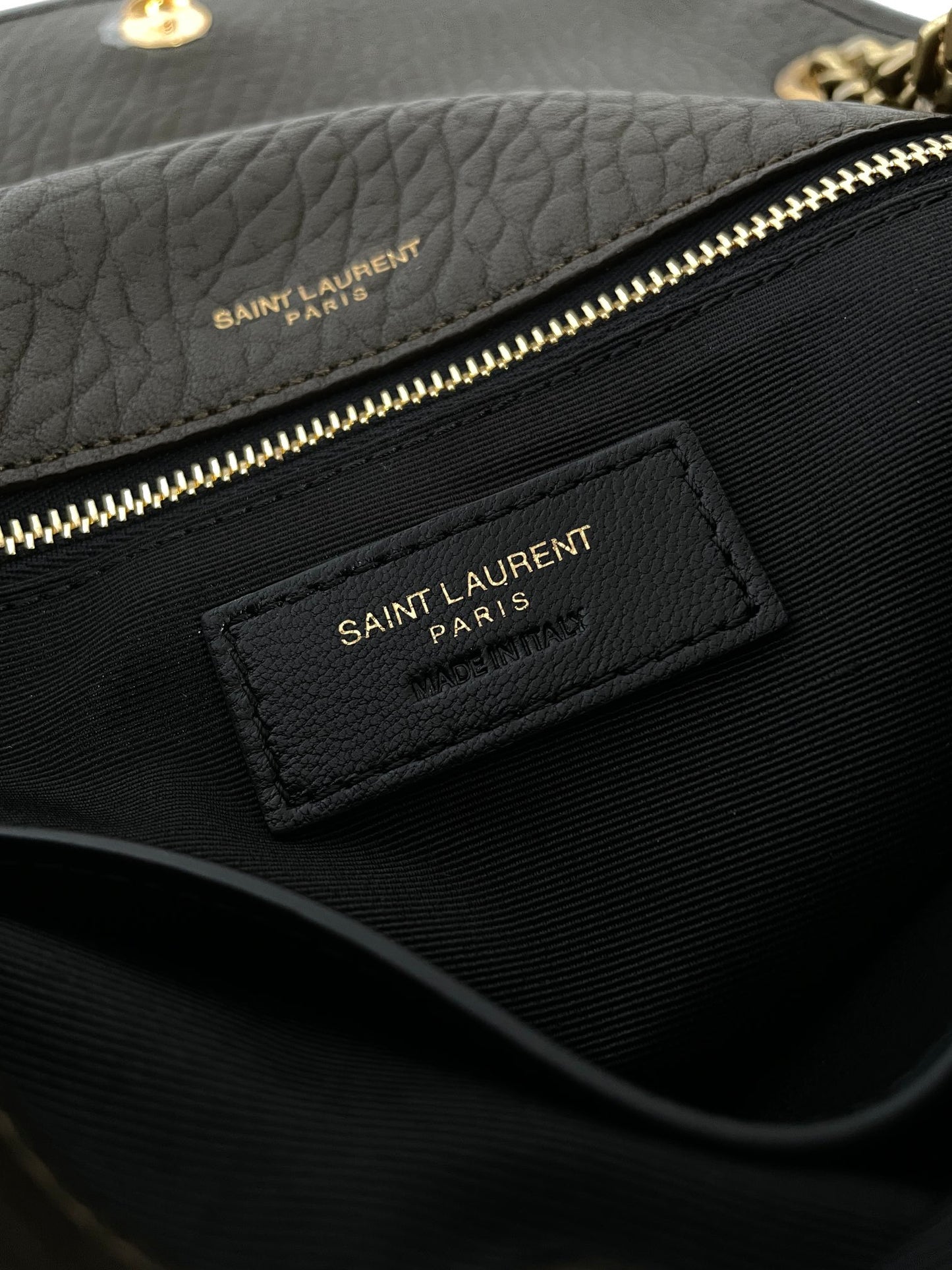 Light Musk Leather Niki Shoulder Bag - Level 5