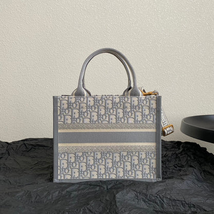 Embroidered Small Book Tote Grey Oblique CDR - Level 5