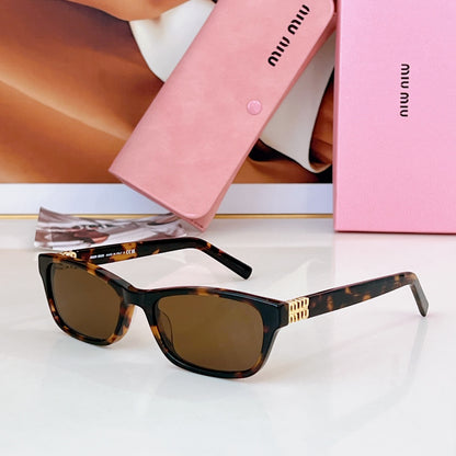 Rounded Rectangle Frame MIU Sunglasses