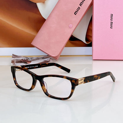 Rounded Rectangle Frame MIU Sunglasses