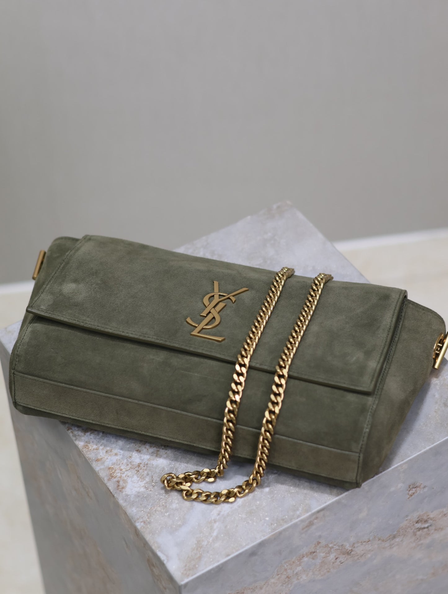 Reversible Kate Khaki Green Leather & Suede YLS - Level 5