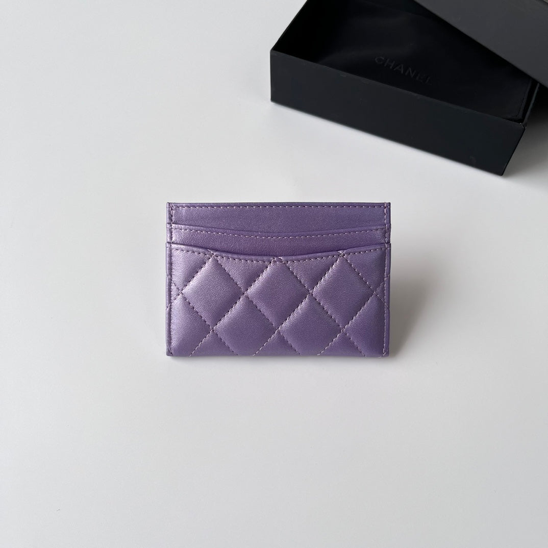 Iridescent Quilted Card Holder CNL - Level 5