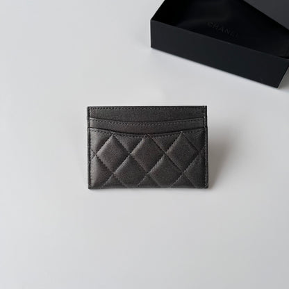 Iridescent Quilted Card Holder CNL - Level 5