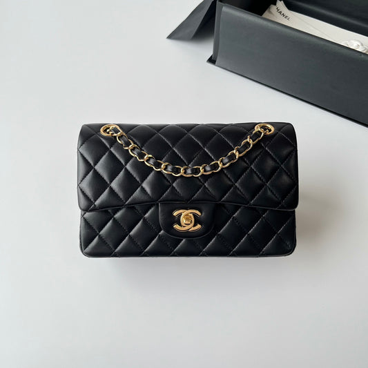 Black Lambskin Leather Small Flap Bag CNL - Level X