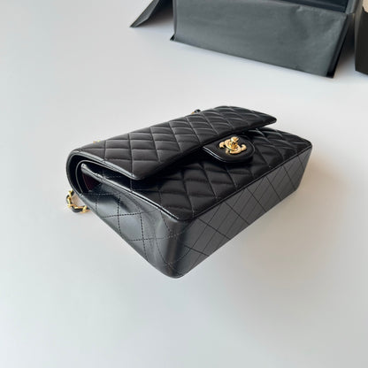 Black Lambskin Leather Medium Flap Bag CNL - Level X