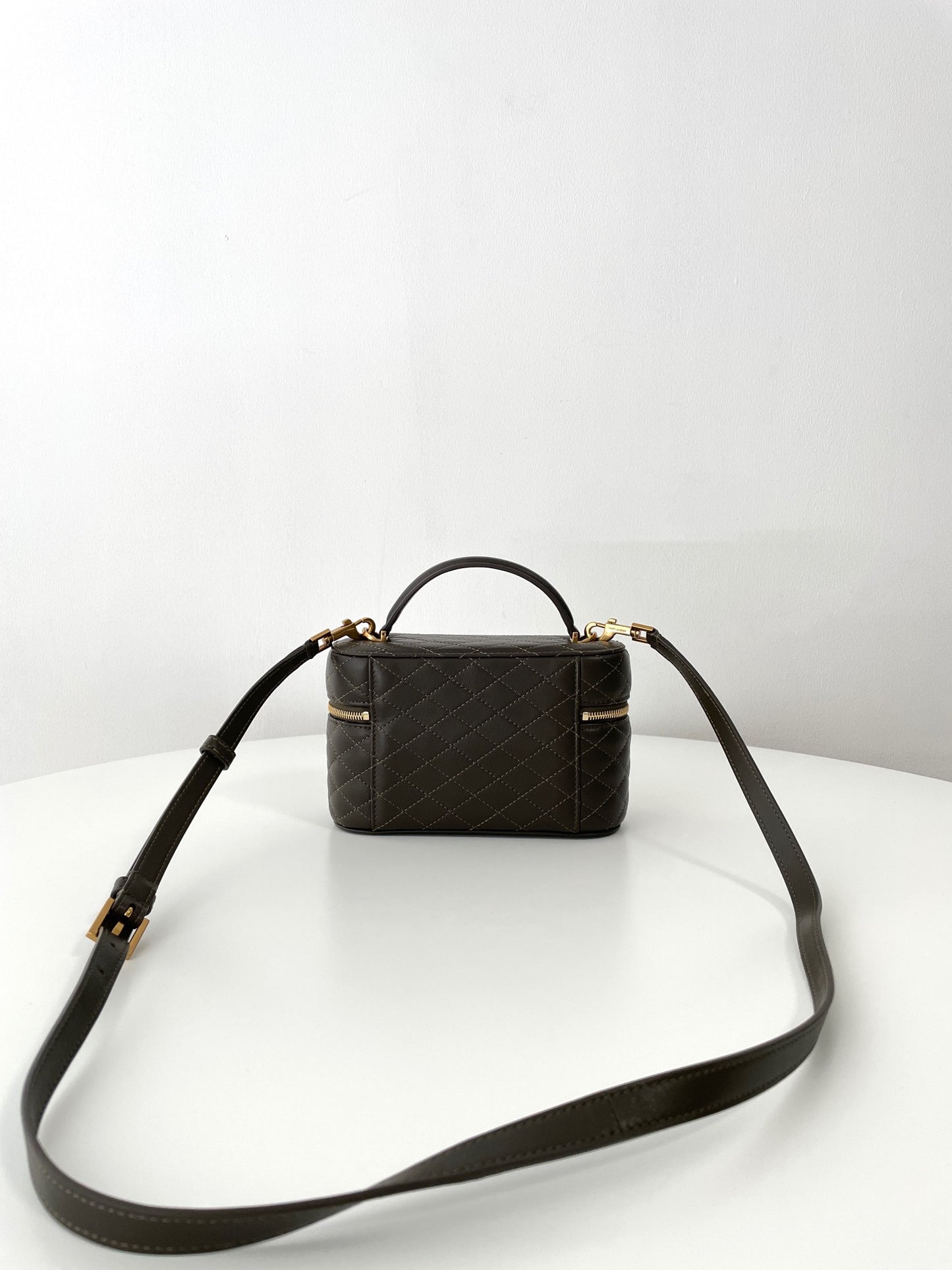 Gaby Vanity Bag Light Musk Leather - Level 5