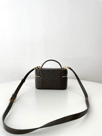 Gaby Vanity Bag Light Musk Leather - Level 5