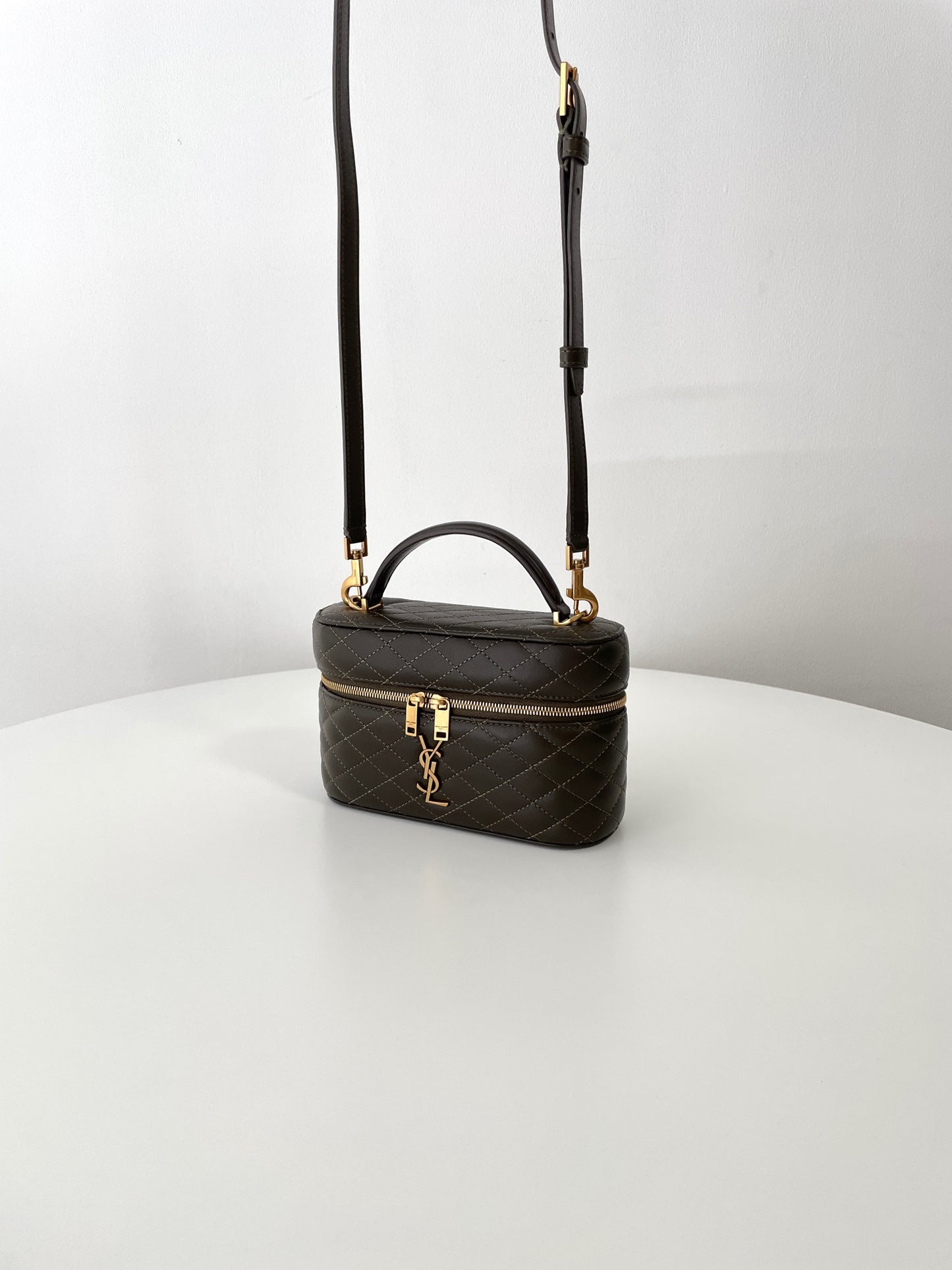 Gaby Vanity Bag Light Musk Leather - Level 5
