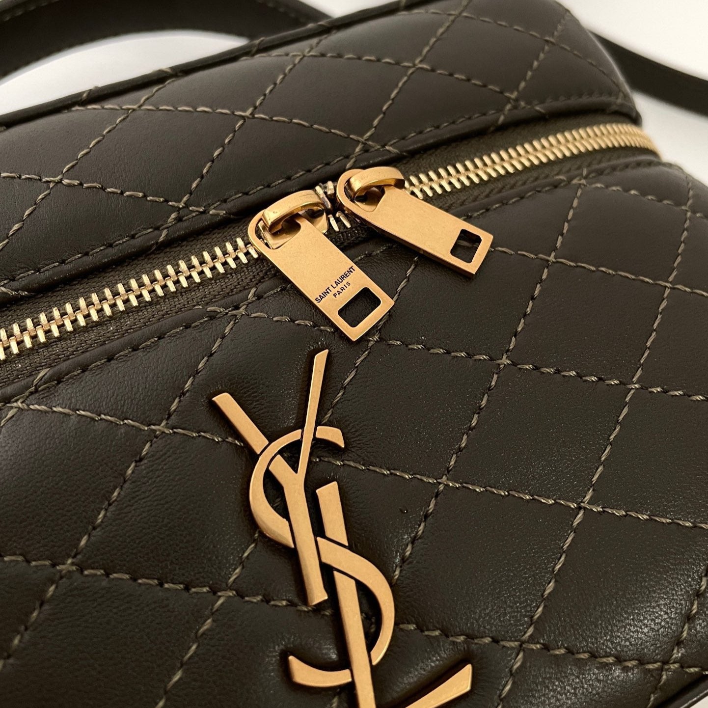 Gaby Vanity Bag Light Musk Leather - Level 5
