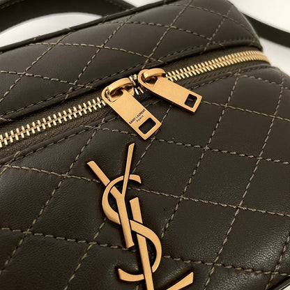 Gaby Vanity Bag Light Musk Leather - Level 5