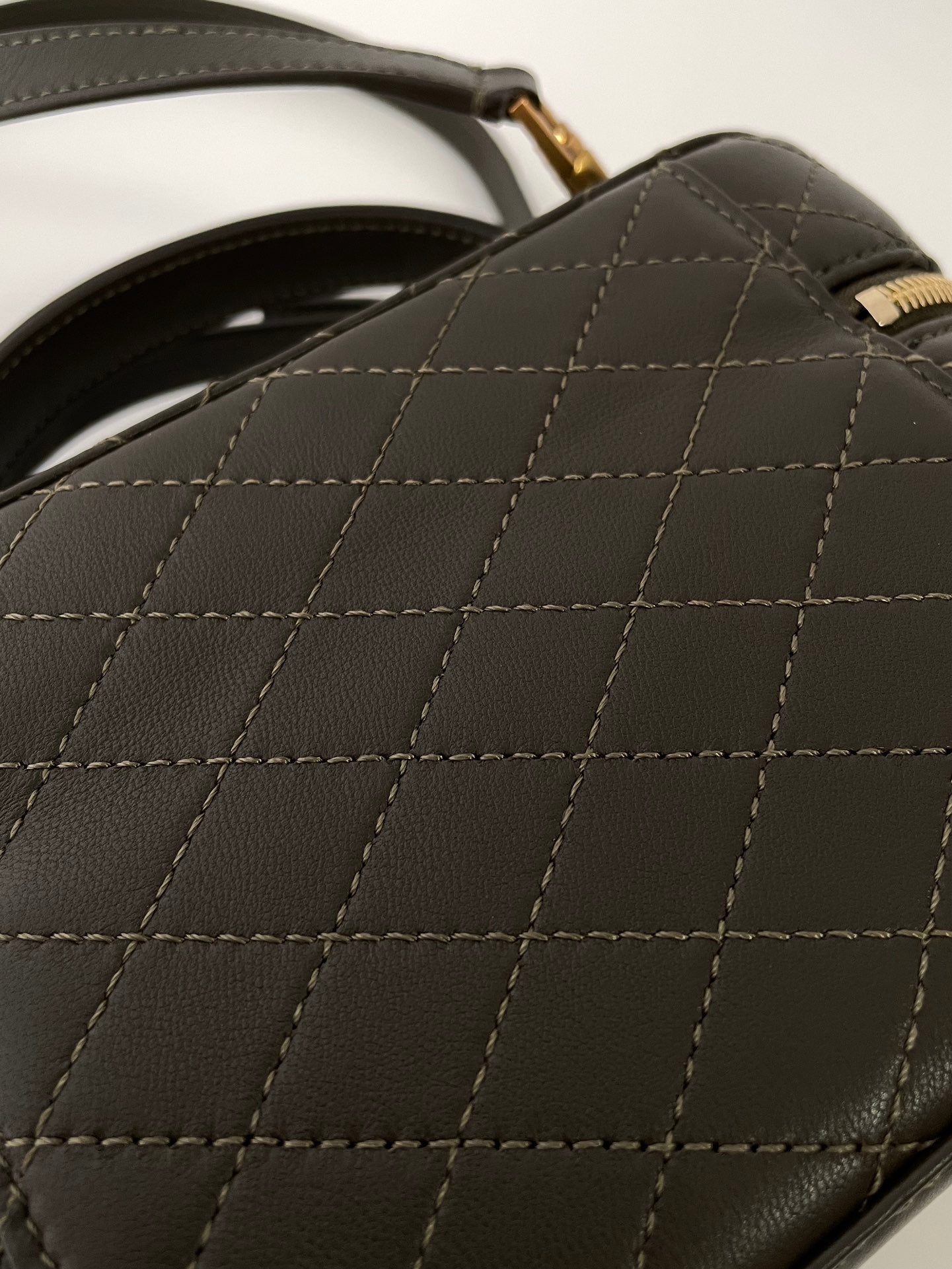 Gaby Vanity Bag Light Musk Leather - Level 5