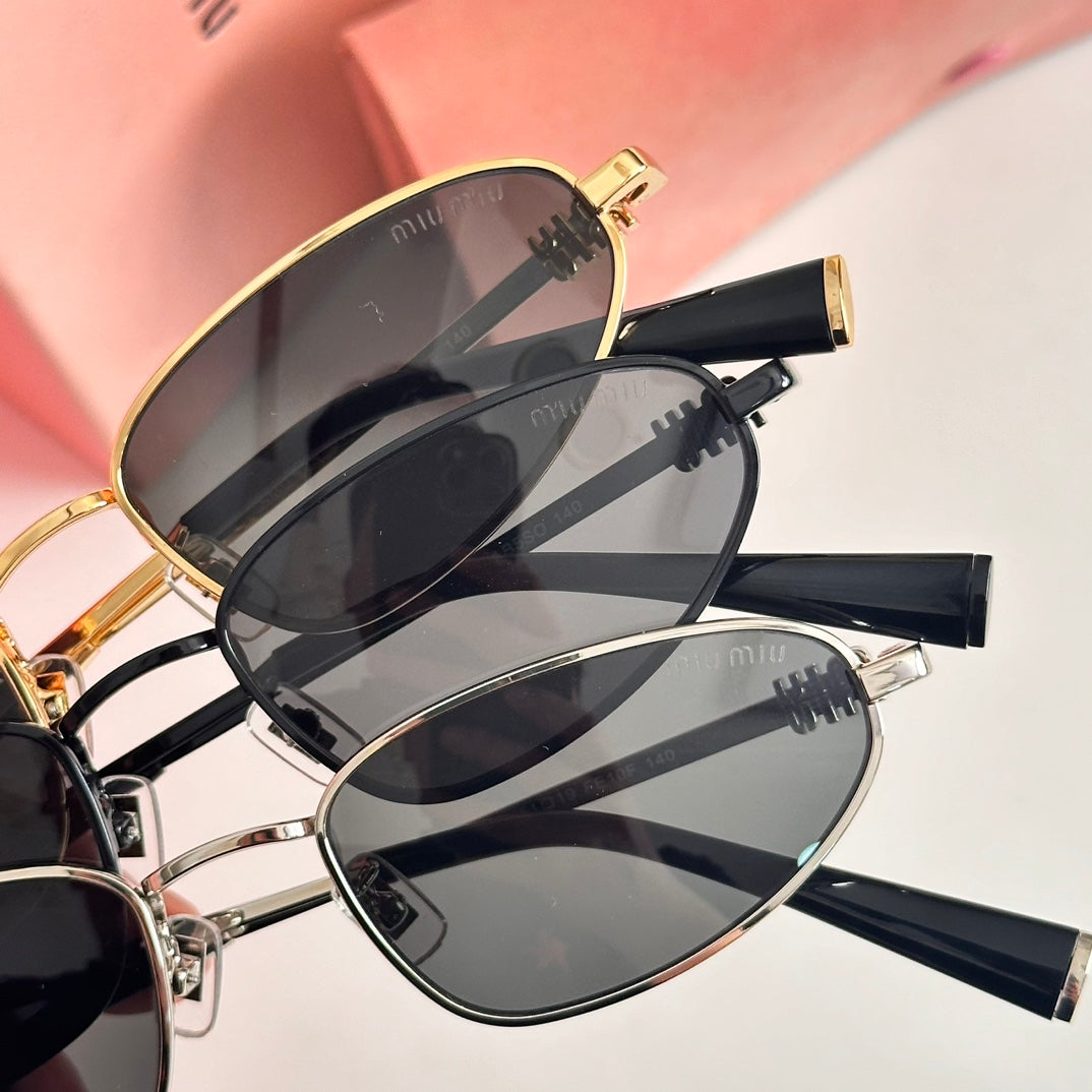 Oval Metal Frame MIU Sunglasses