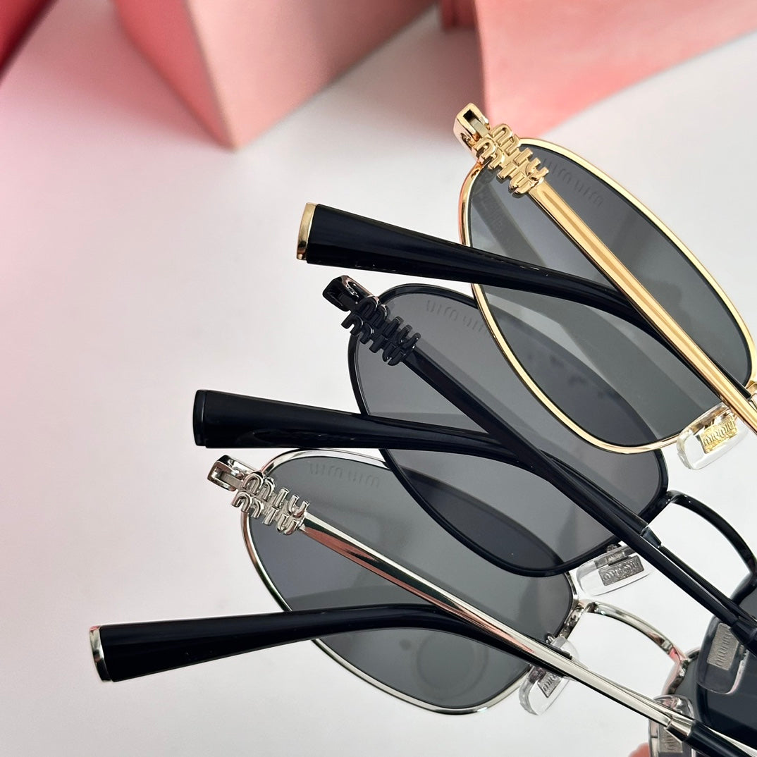 Oval Metal Frame MIU Sunglasses