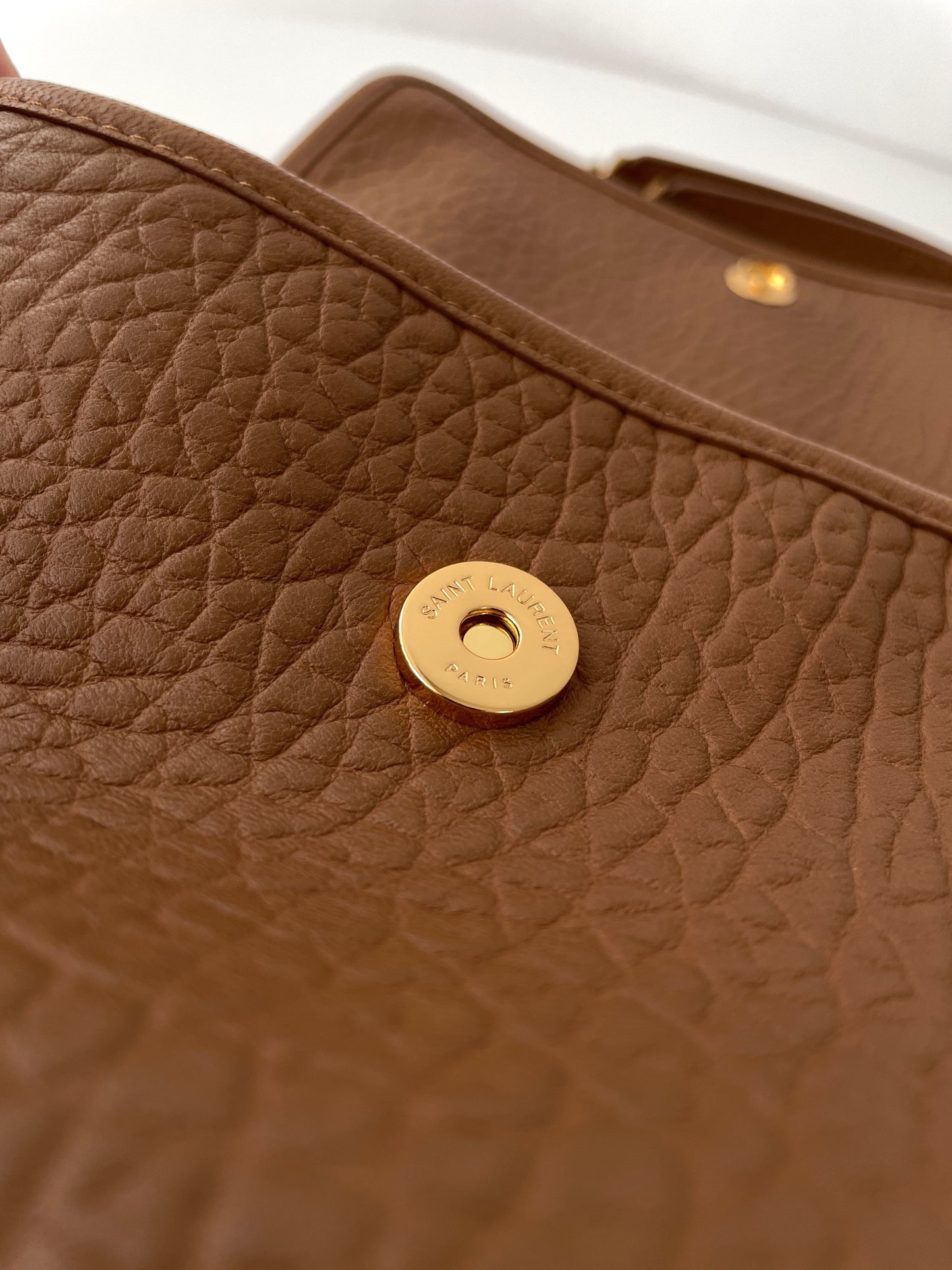 Brown Leather Niki Shoulder Bag - Level 5