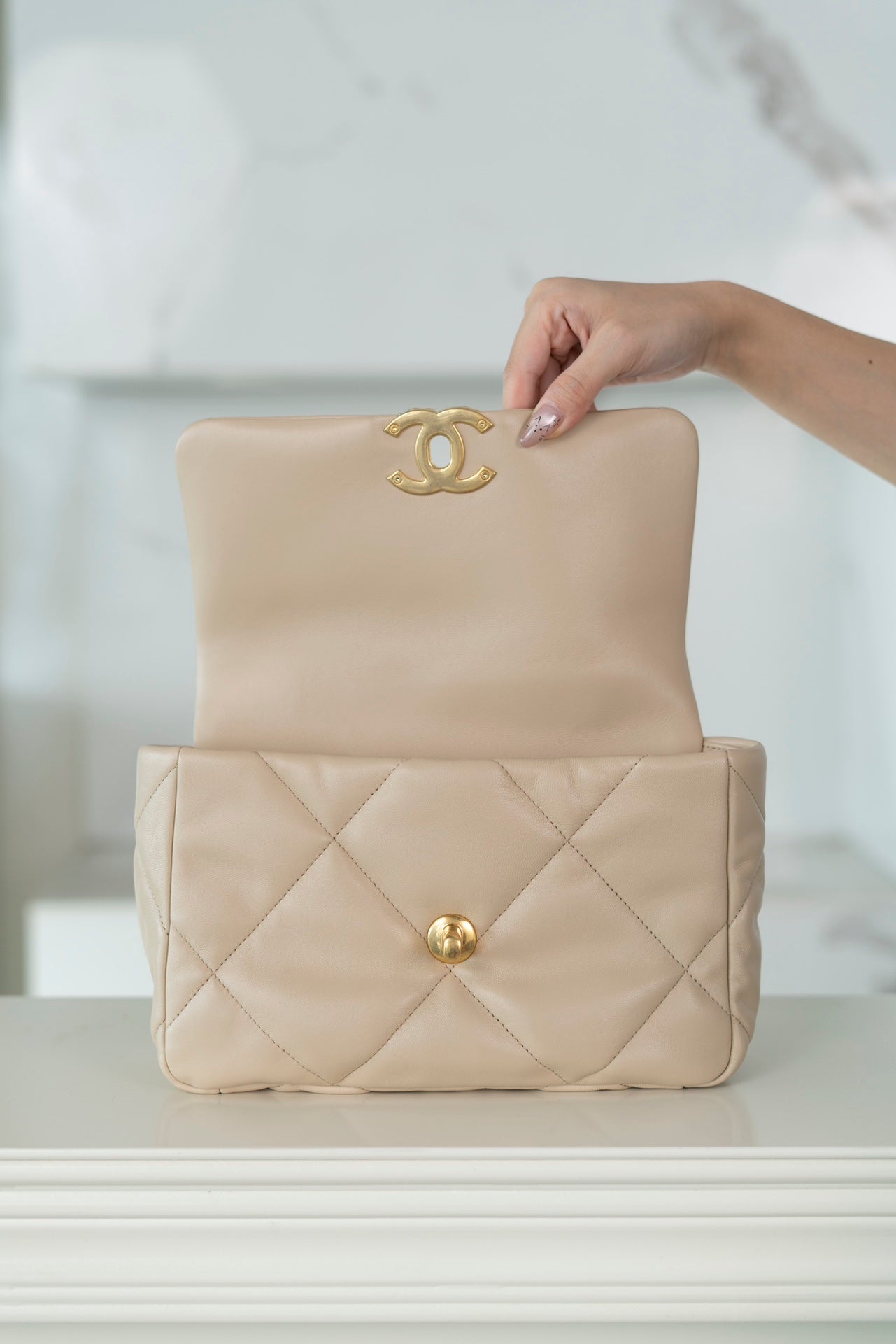 19 Bag Small Beige - Level 5