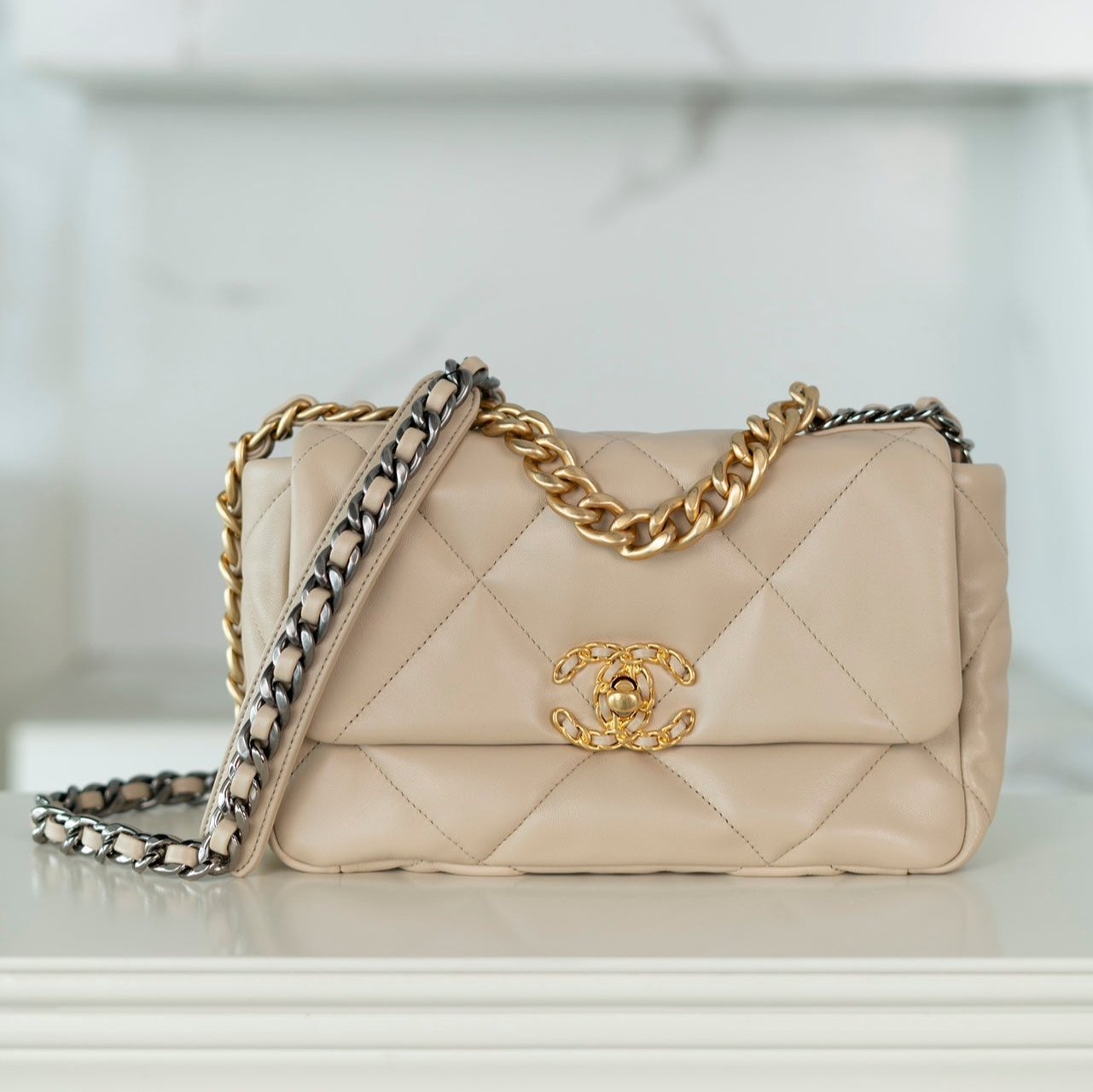 19 Bag Small Beige - Level 5