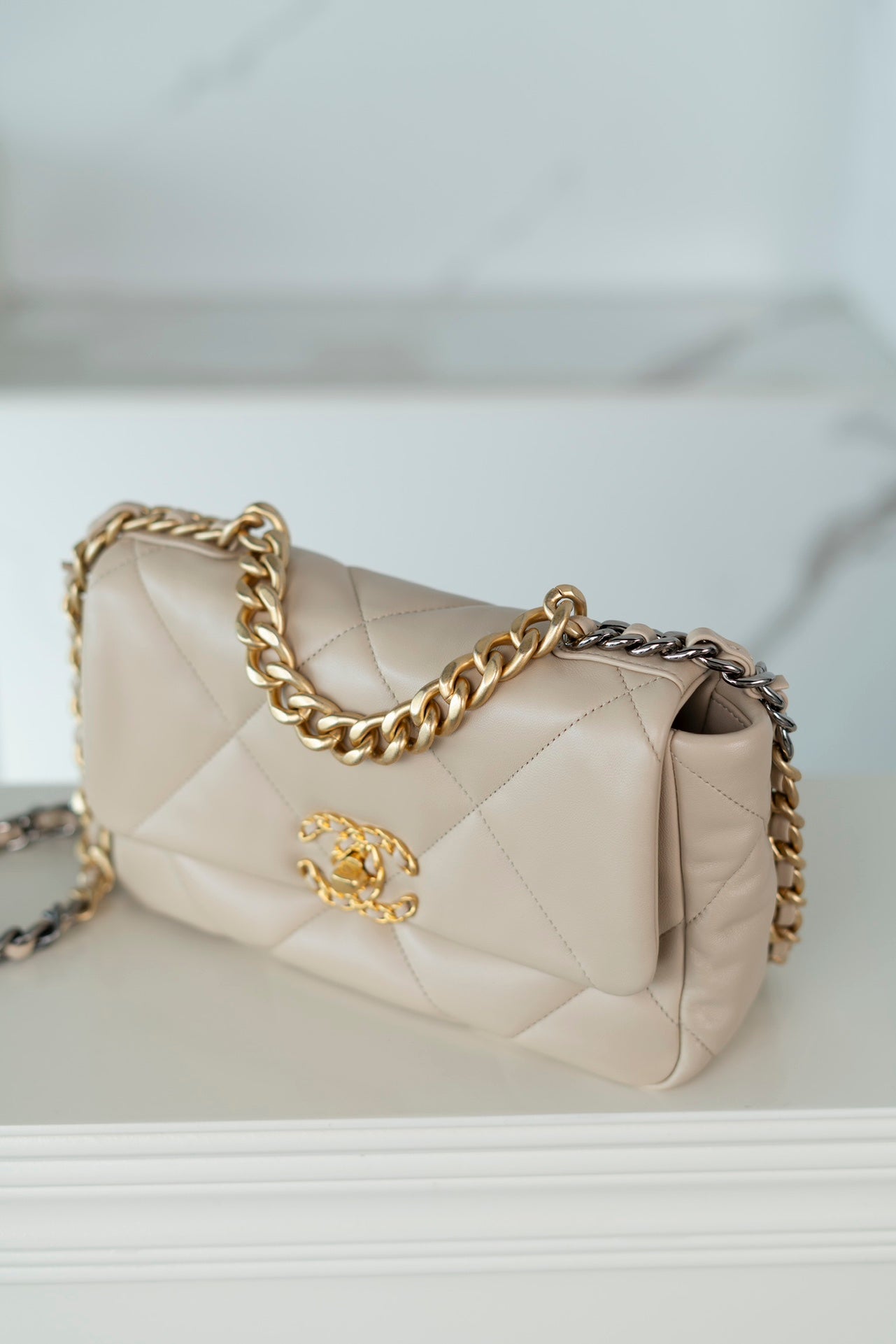 19 Bag Small Beige - Level 5