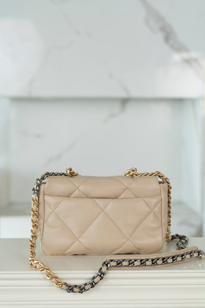 19 Bag Small Beige - Level 5
