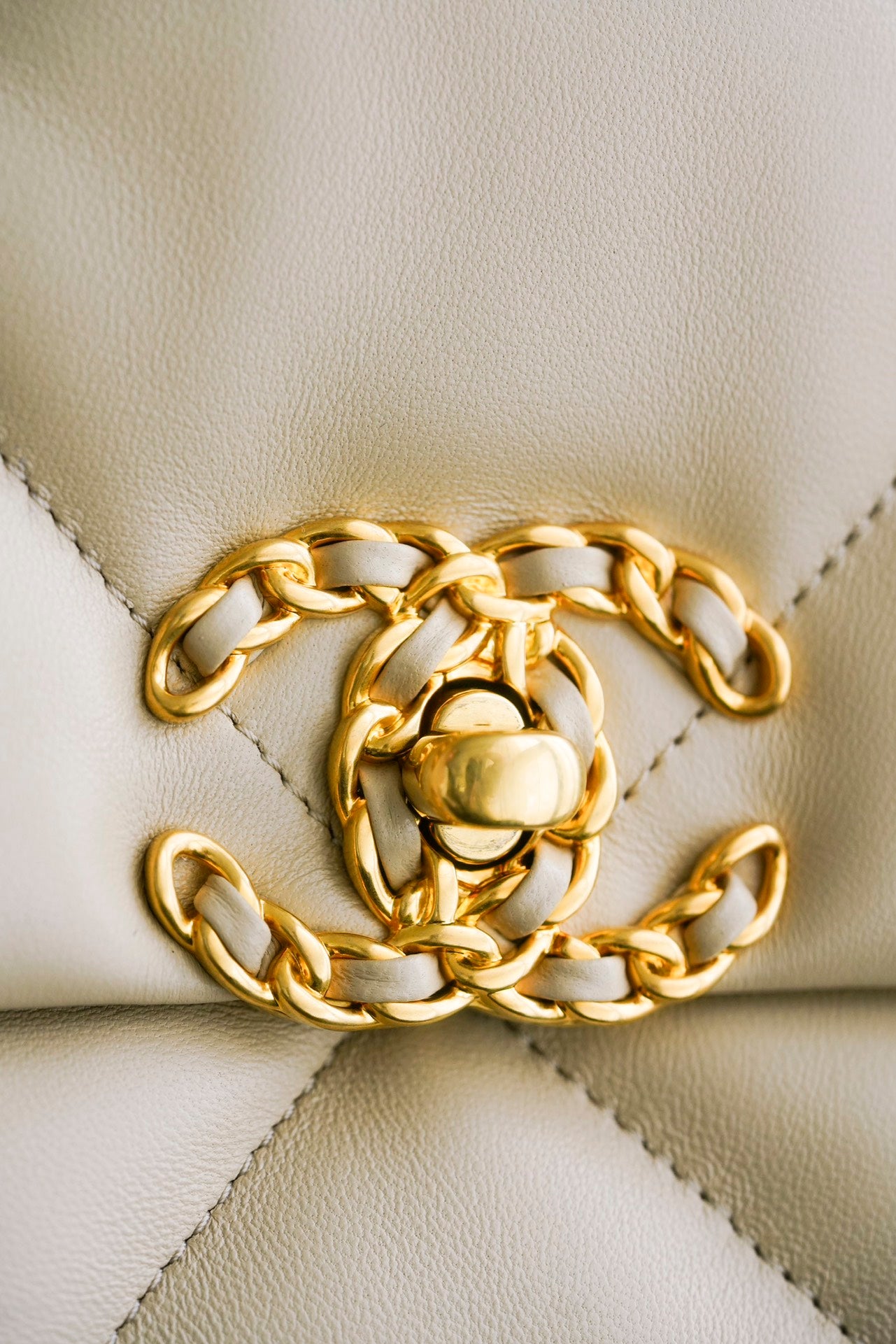 19 Bag Small Beige - Level 5