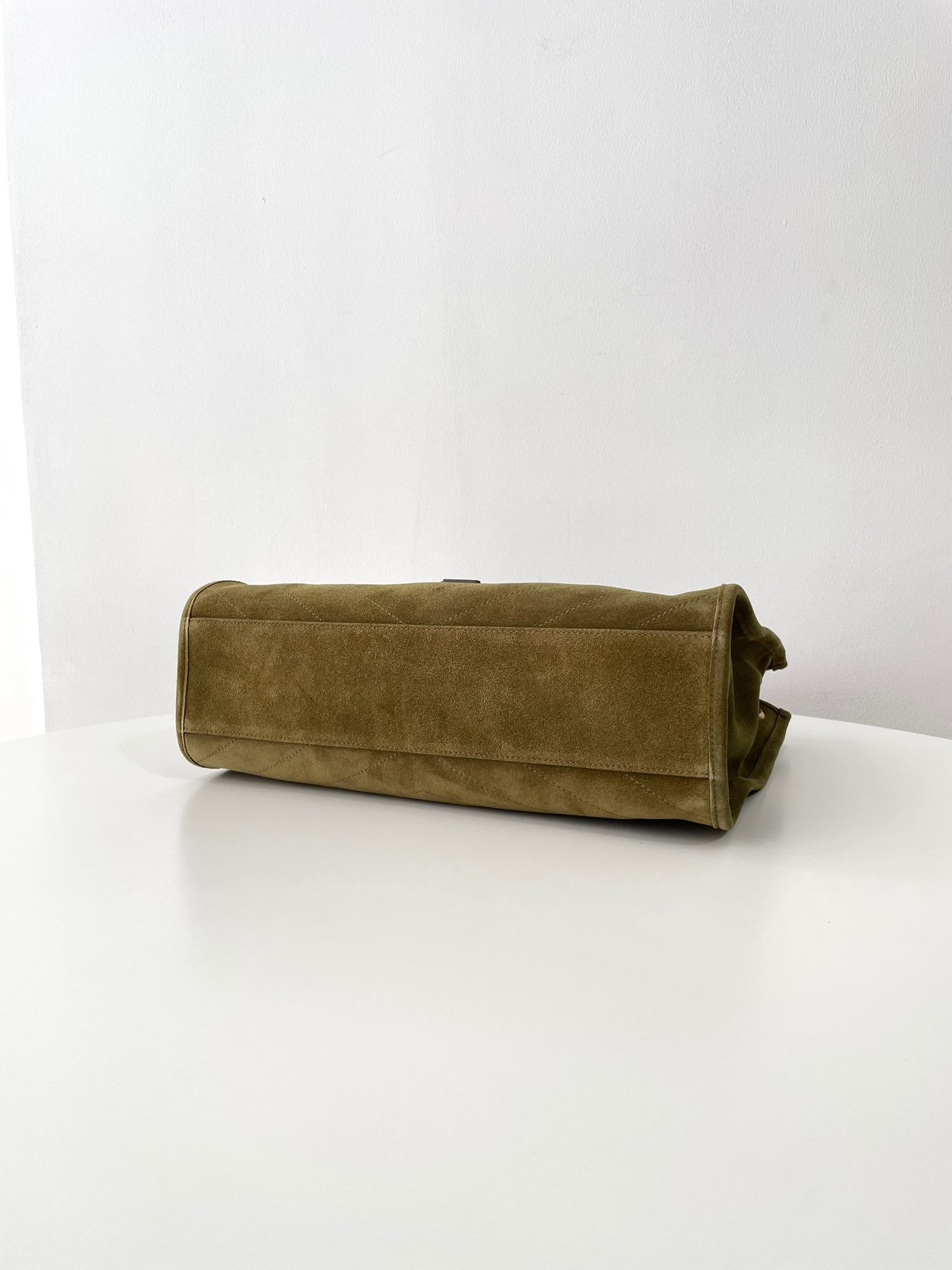 Green Suede Niki Tote Bag - Level 5