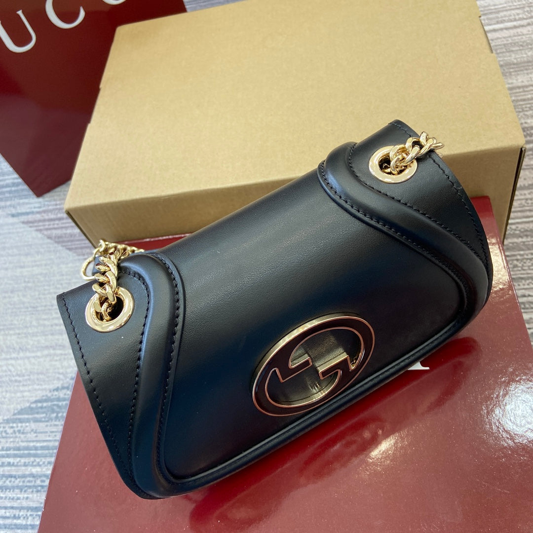 Blondie Leather Chain Bag Black GCI - Level 5