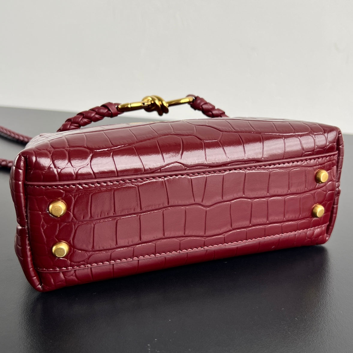 Mini Andiamo Tote Red Crocodile - Level 5