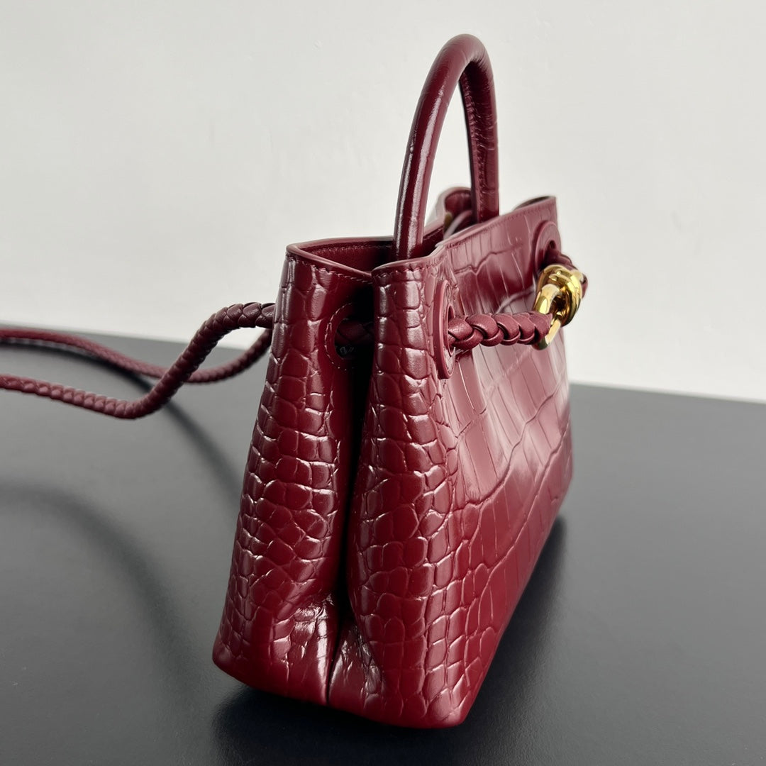 Mini Andiamo Tote Red Crocodile - Level 5