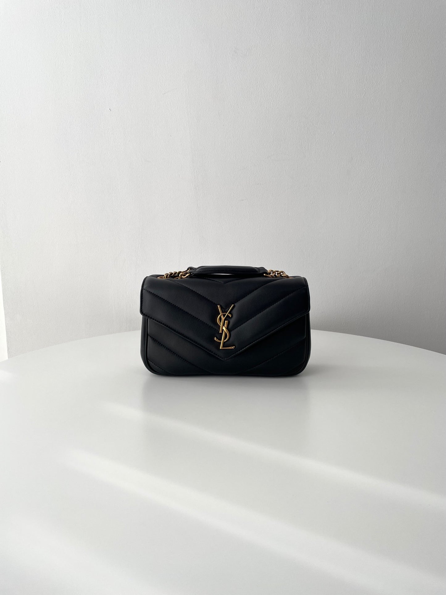 Black Leather New Small Loulou Bag - Level 5